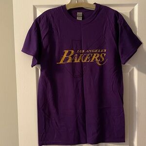 Purple Los Angeles Lakers T-Shirt size M